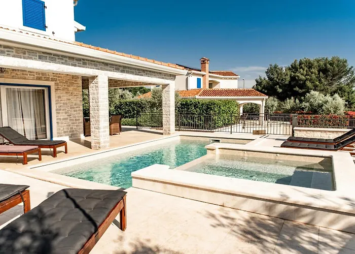 Torre Iii Tar-Vabriga