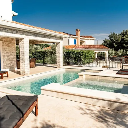 Torre Iii Tar-Vabriga